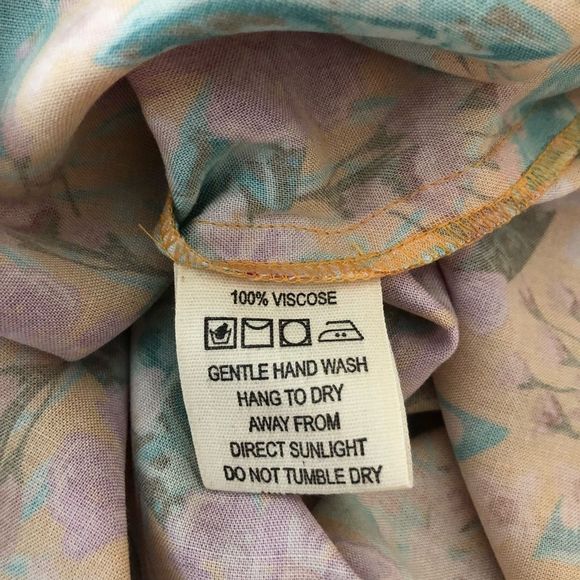 Nrvna Mode Cosette Floral Blouse Long Sleeve Viscose V-Neck size Small NWT - Picture 11 of 12